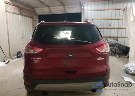 2015 Ford Escape Se z USA, uszkodzony, nr VIN 1FMCU0GX0FUC55264